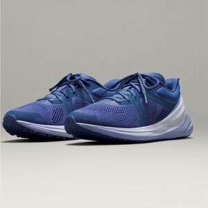 lululemon women’s blissful running shoe | blue linen + water drop